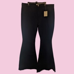 NWT Zenana High-Rise Black Flared Bell-Bottom Jeans Rough Hem Size 3X DOP-1615X